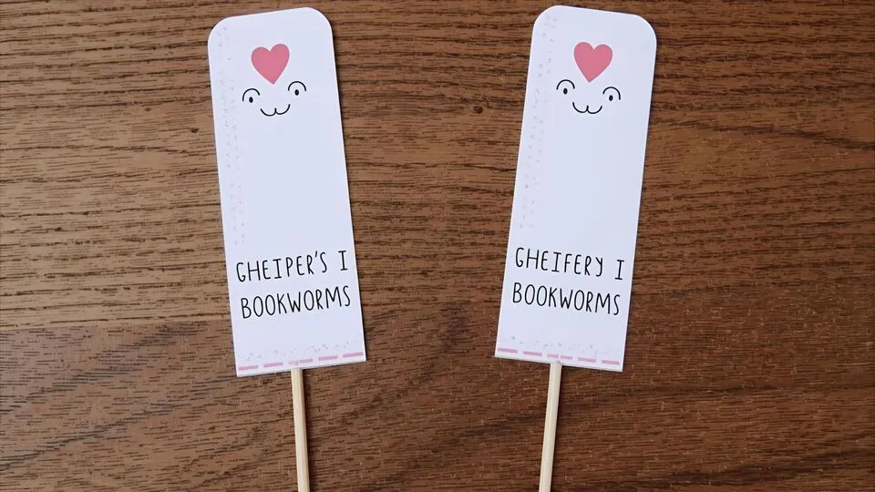 Bookmark Puns