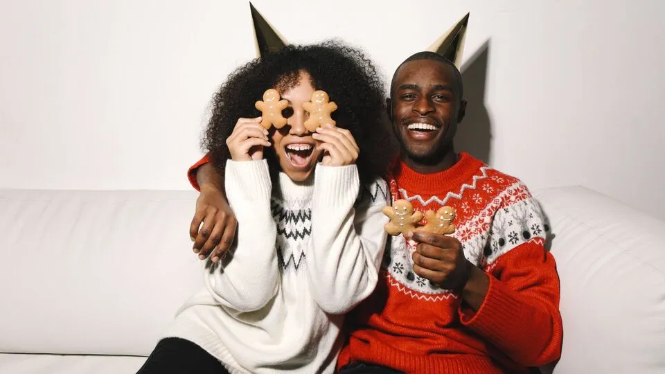 Cute Christmas Jokes for Couples